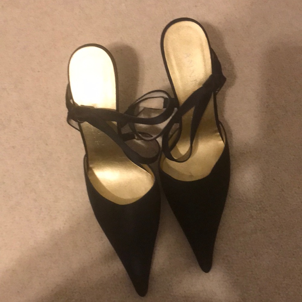 Satin Ann Klein Sling heeled Shoe